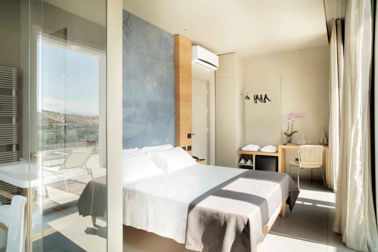 Hotel Bernard Σαν Μπενεντέτο ντελ Τρόντο Εξωτερικό φωτογραφία
