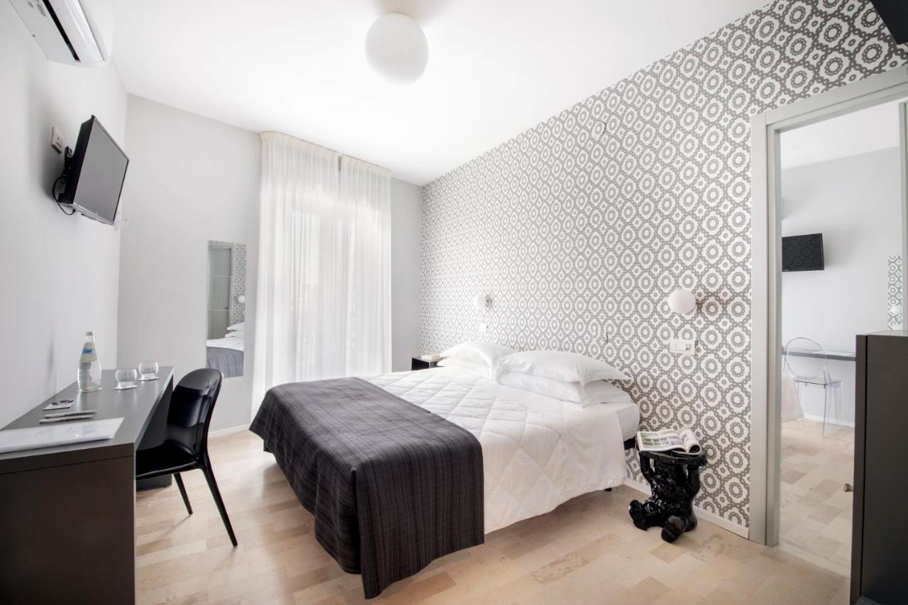 Hotel Bernard Σαν Μπενεντέτο ντελ Τρόντο Εξωτερικό φωτογραφία