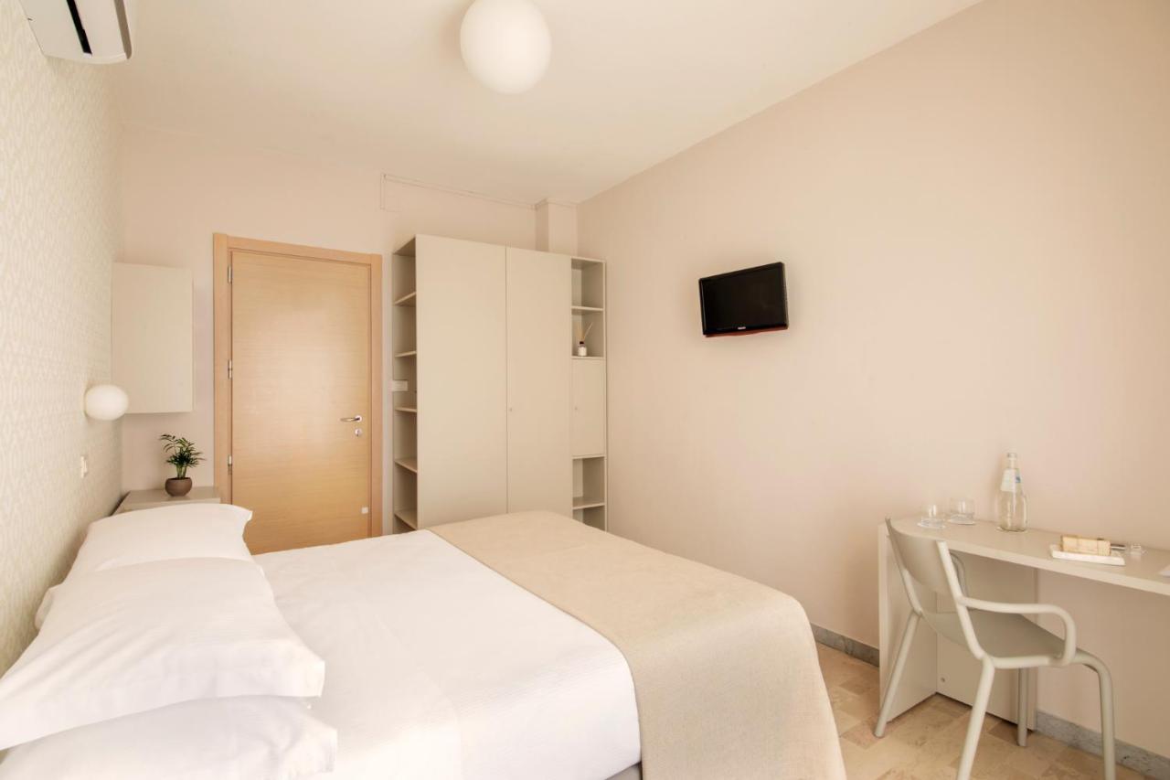 Hotel Bernard Σαν Μπενεντέτο ντελ Τρόντο Εξωτερικό φωτογραφία