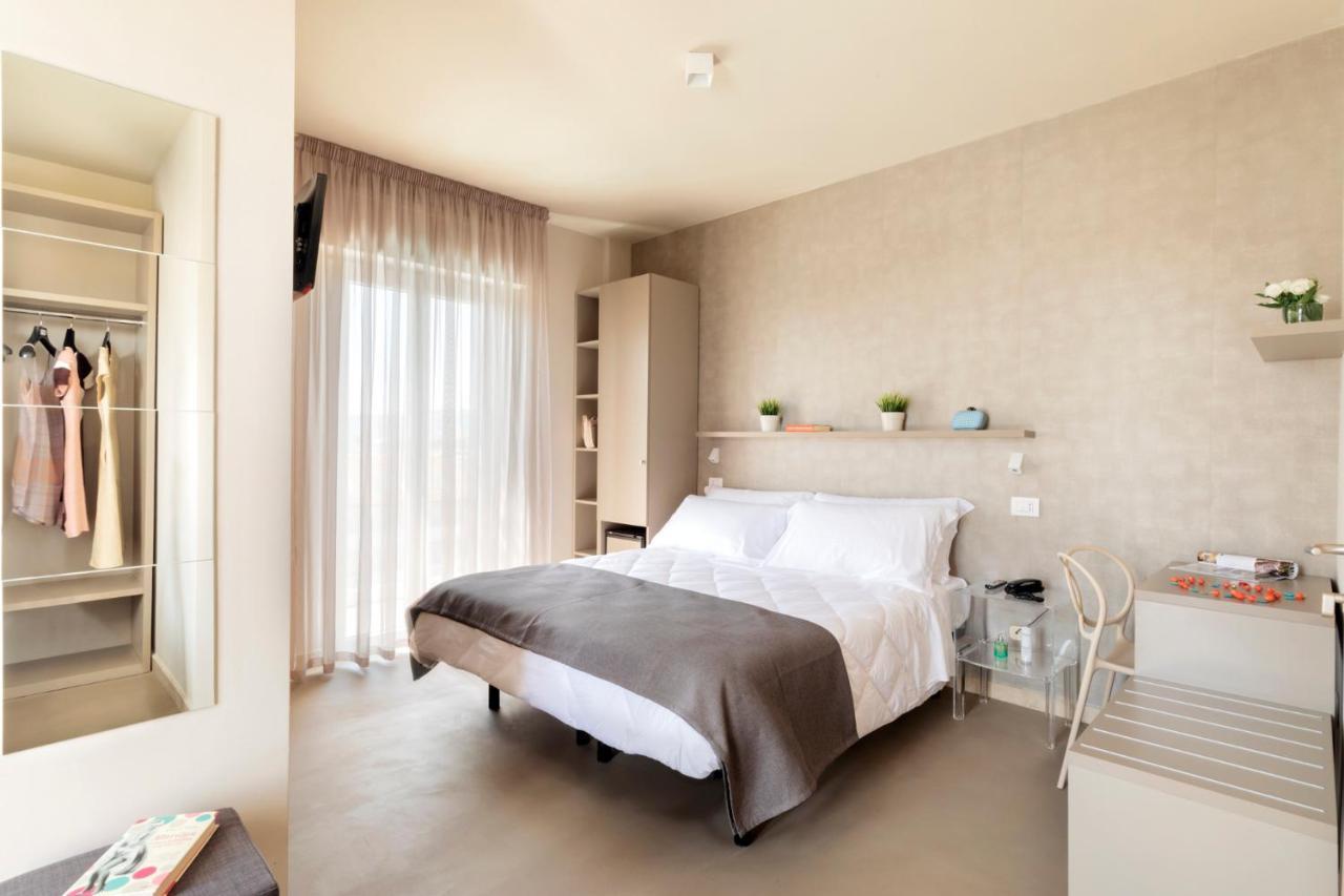 Hotel Bernard Σαν Μπενεντέτο ντελ Τρόντο Εξωτερικό φωτογραφία
